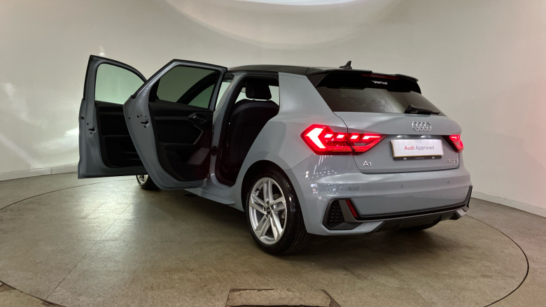 Audi A1 35 TFSI S Line 5dr S Tronic Petrol Hatchback